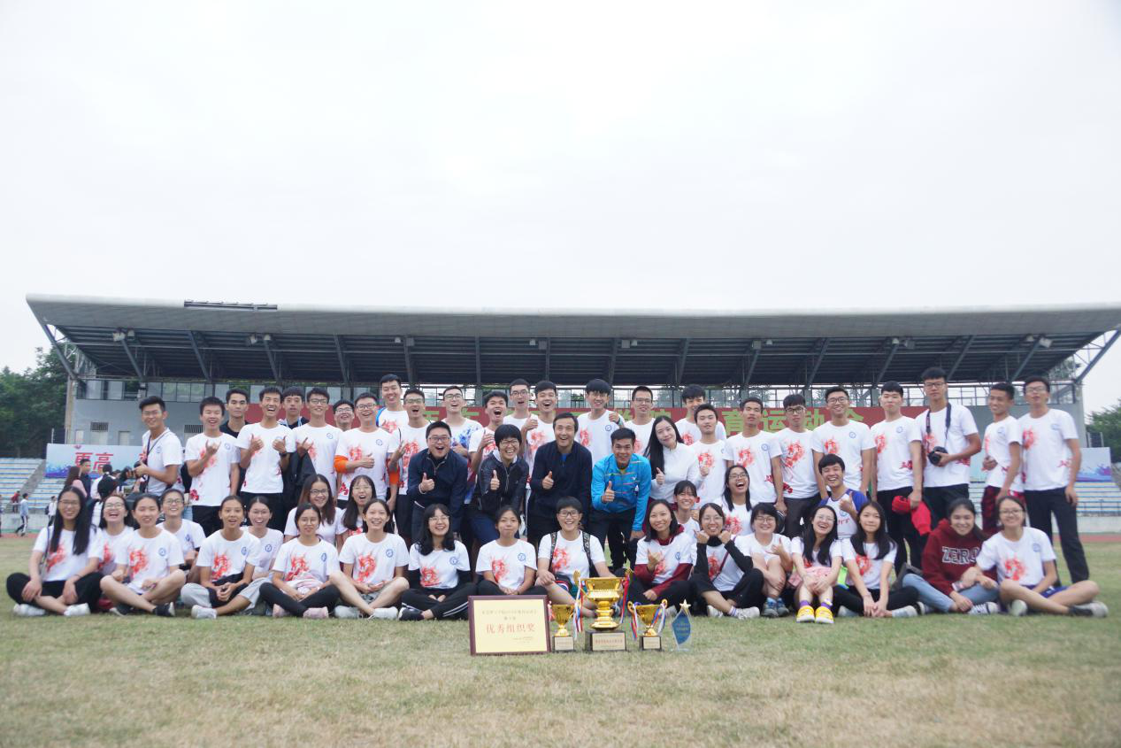 anime1
在校运会中勇夺佳绩1.png