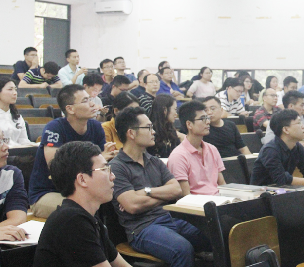 anime1
分工会举行工作部署会议2.jpg